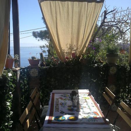 Casa Donna Fiorella Tipica Siciliana Taormina Exterior foto