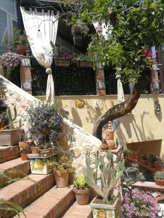 Casa Donna Fiorella Tipica Siciliana Taormina Exterior foto